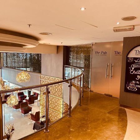 Ramada By Wyndham Doha Old Town Hotel Eksteriør billede